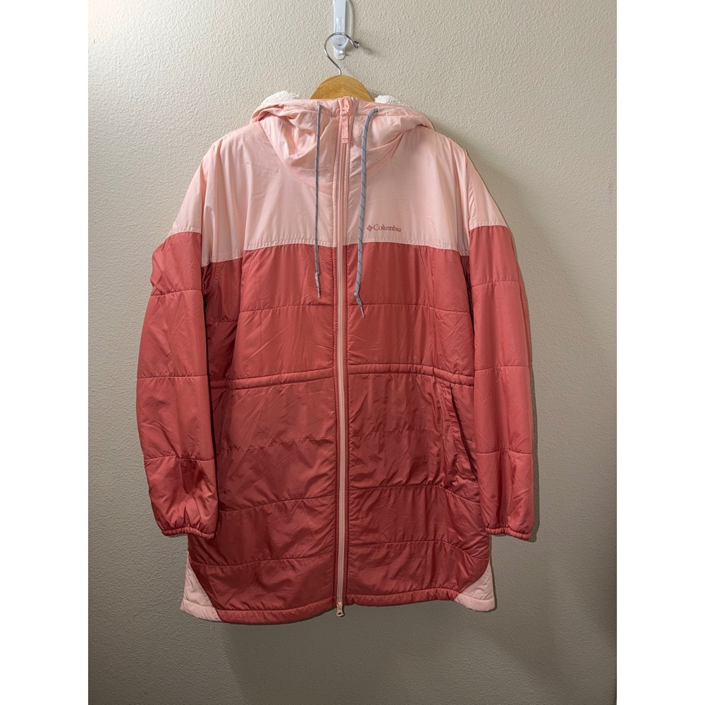Women's Columbia Puffer Coat Size Large